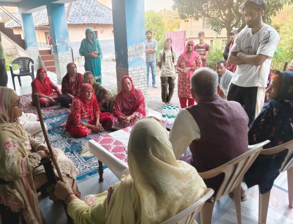 भडयाणा गांव के महिला मंडल भवन, रिटेनिंग वॉल और हैडपंप को मिलेगा बजट, विद्युत लाइनों से घर को सुरक्षित किया जाएगा : सुनील शर्मा बिट्टू