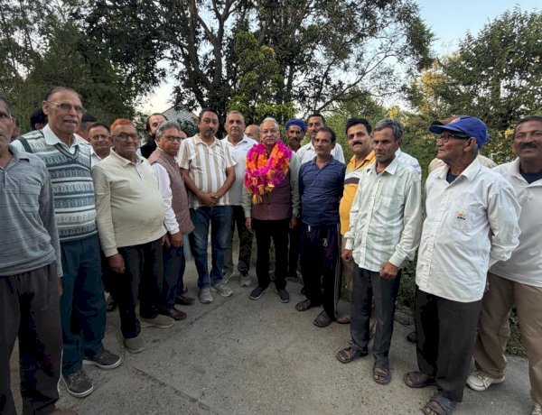 गांव नारा में लगेंगी सोलर लाइटें, लिंक रोड को किया जाएगा पक्का : सुनील शर्मा बिट्टू