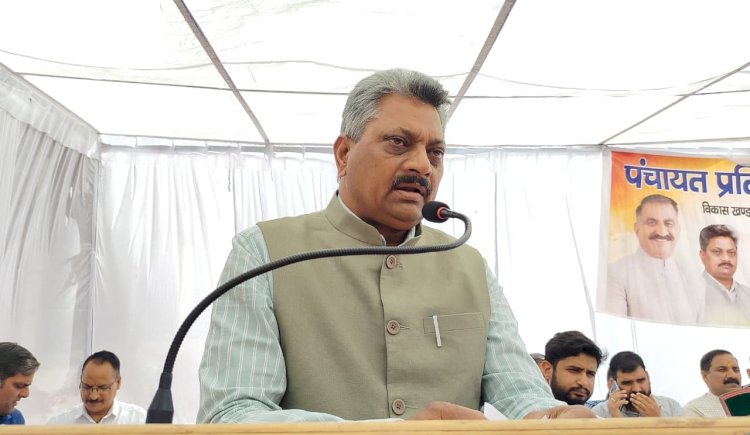 सरकार को अपने क्षेत्रों की जरुरतों से अवगत करवाएं पंचायत जनप्रतिनिधि : सुरेश कुमार